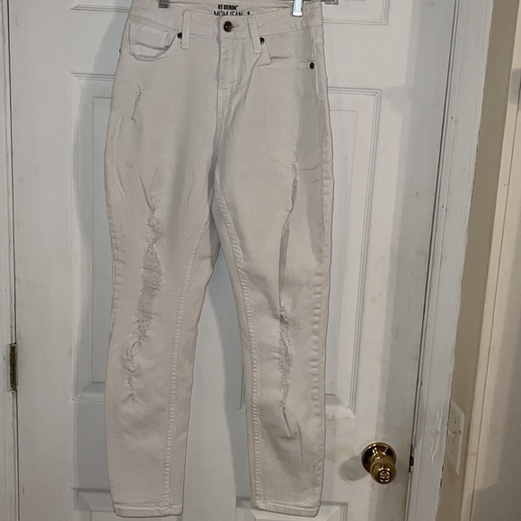 HT Denim White Distressed Mom Jeans 1 - Picture 5 of 9